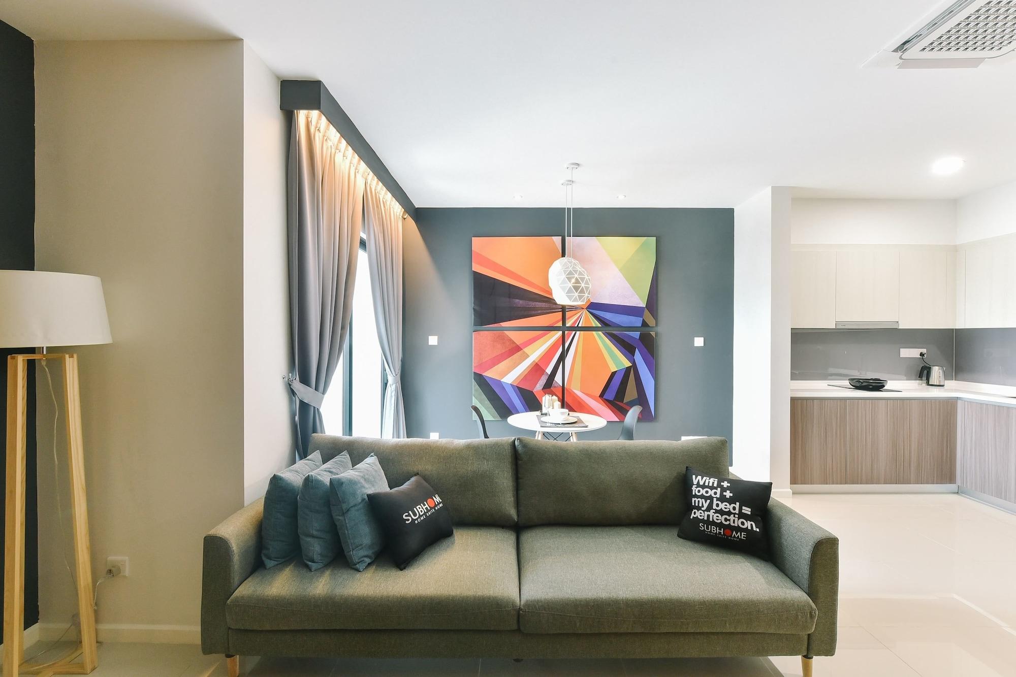 Suasana Private Suites By Subhome Johor Bahru Bagian luar foto