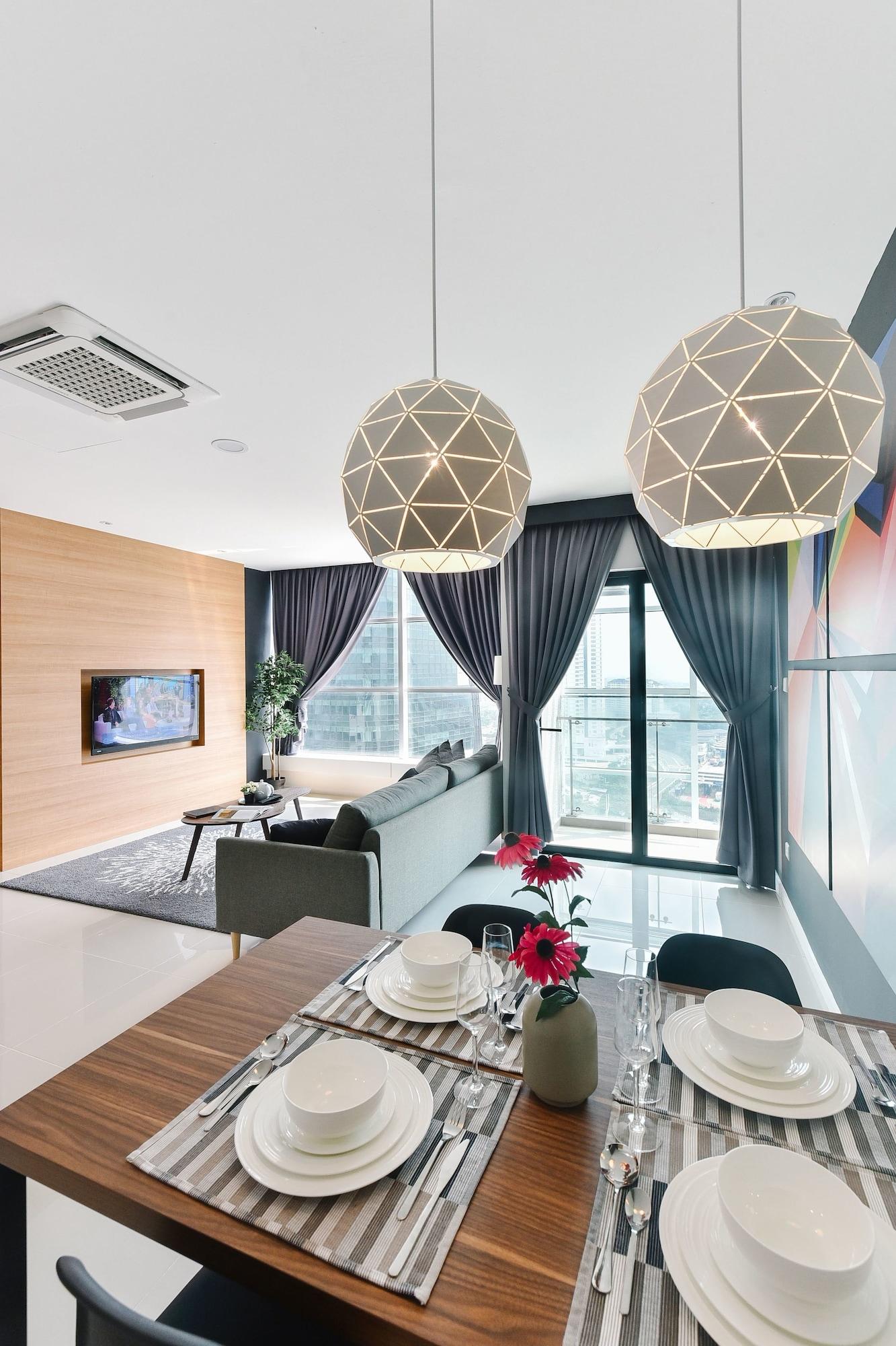 Suasana Private Suites By Subhome Johor Bahru Bagian luar foto
