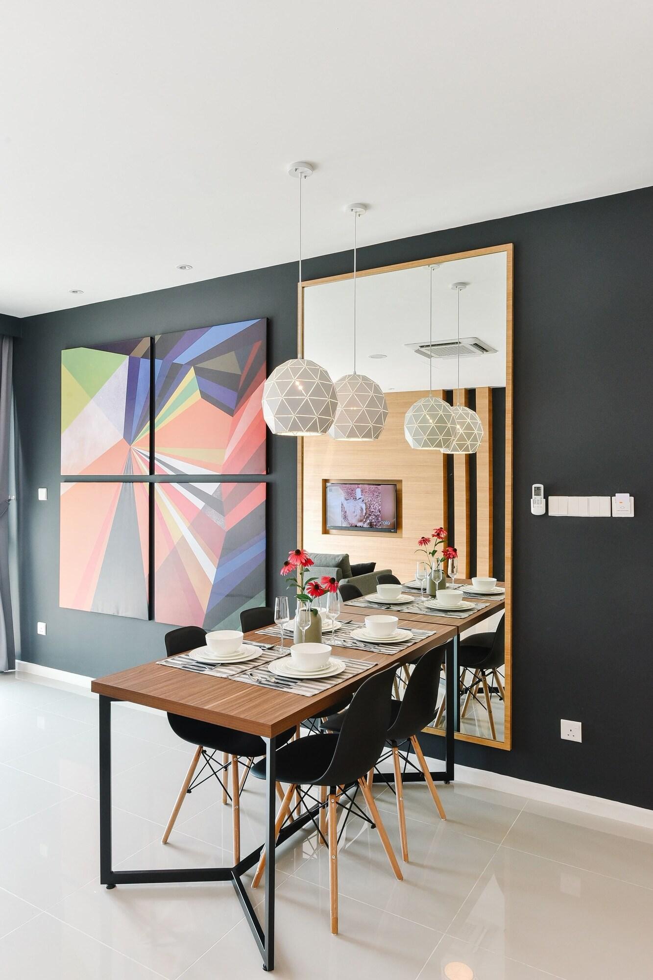 Suasana Private Suites By Subhome Johor Bahru Bagian luar foto