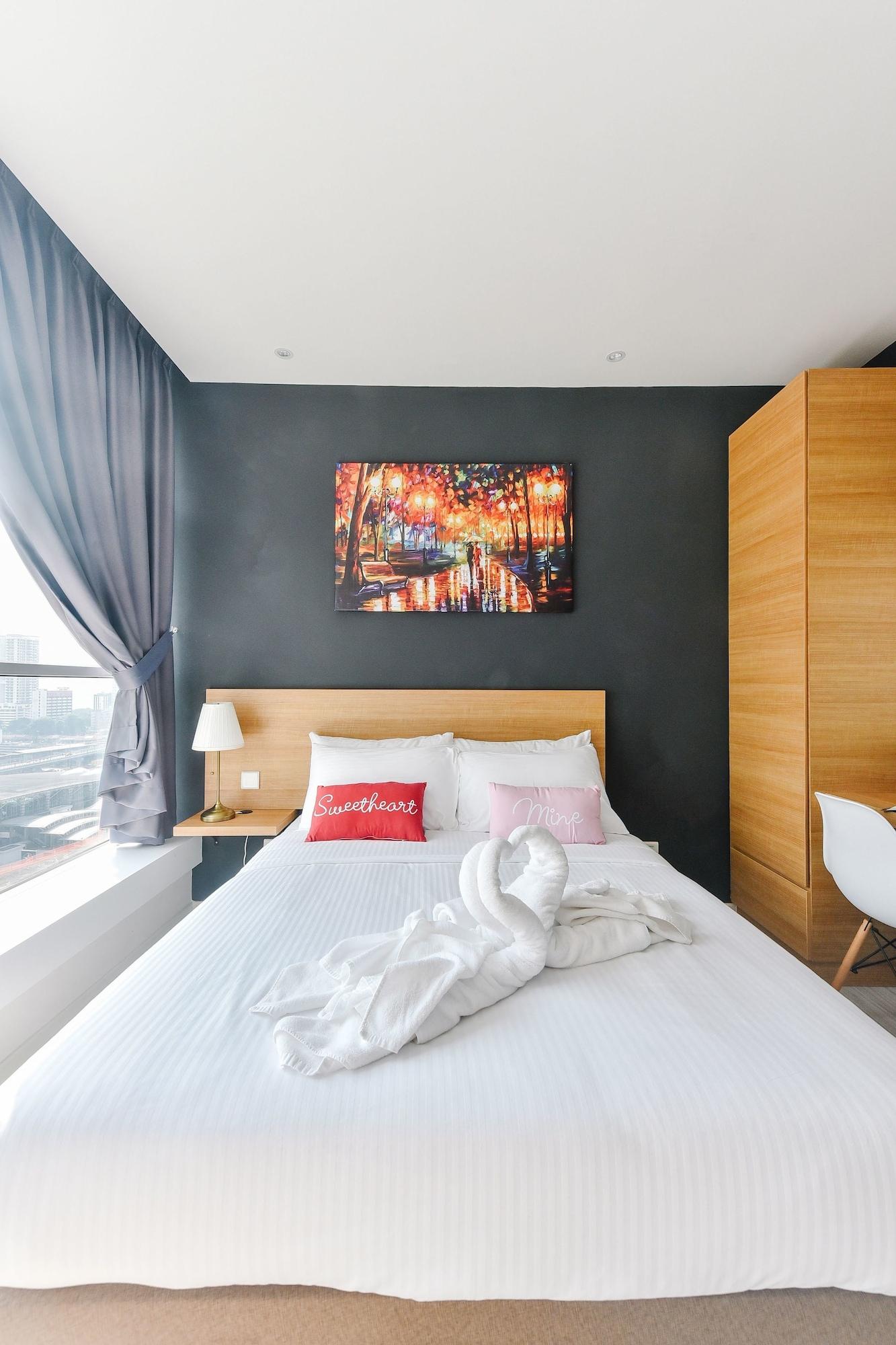 Suasana Private Suites By Subhome Johor Bahru Bagian luar foto
