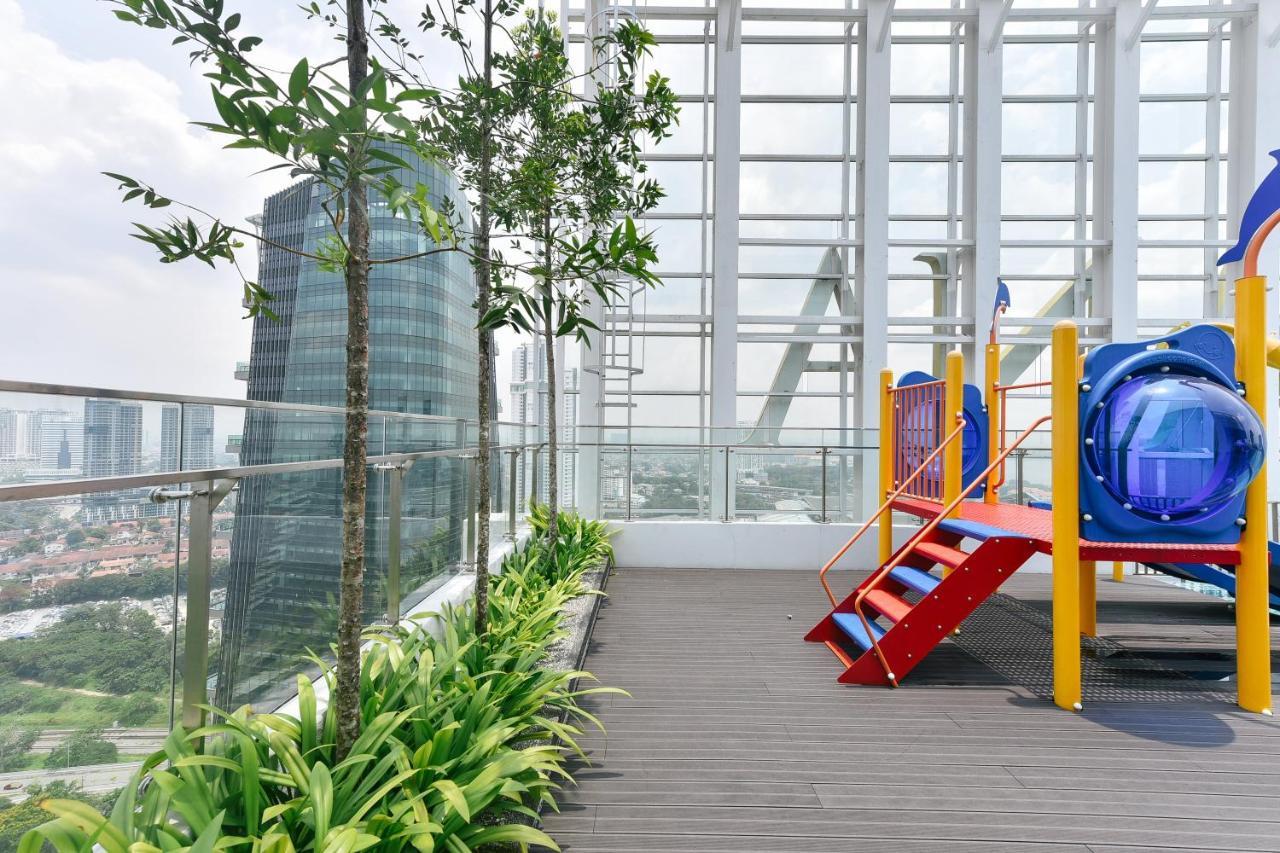 Suasana Private Suites By Subhome Johor Bahru Bagian luar foto